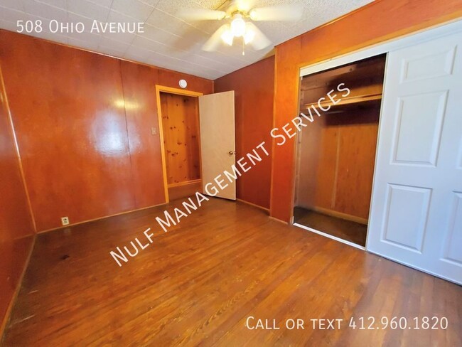 Building Photo - Eligible for Section 8: 3 Bed, 1.5 Bath Ho...