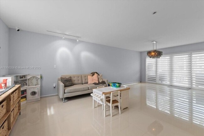 Building Photo - 7161 SW 55th Terrace W