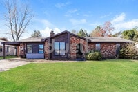 Building Photo - 2614 Andorra Dr