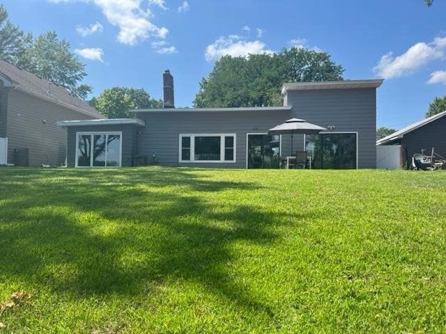 Building Photo - 5636 Twin Lake Terrace N