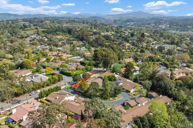 Building Photo - Remodeled 3BR/2BA Condo in the Heart of Ra...