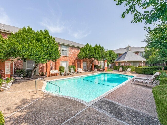 Building Photo - 7920 Rockwood Ln
