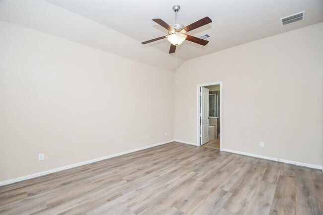 Building Photo - 20707 Waterfall Rain Ct