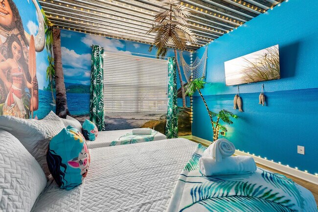 Building Photo - 8964 Bismarck Palm Rd