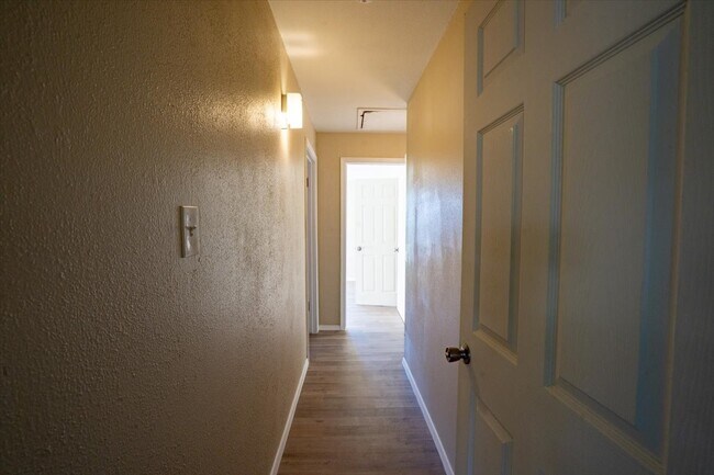 Building Photo - 5851 Southtown St