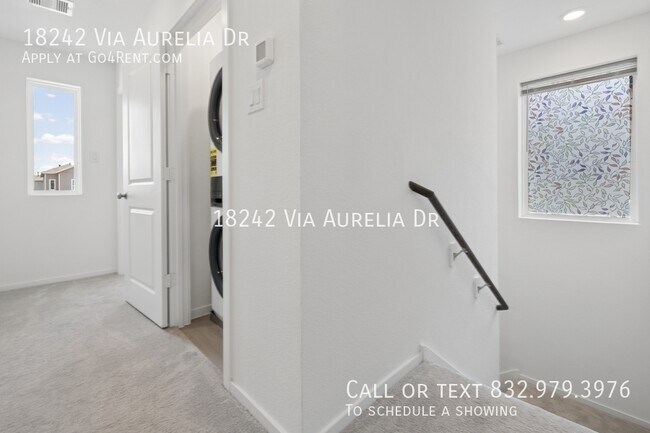 Building Photo - 18242 Via Aurelia Dr