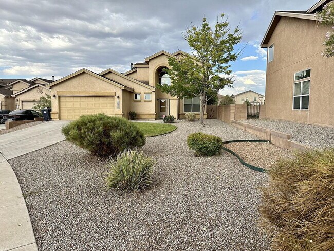 Building Photo - Single Family Home