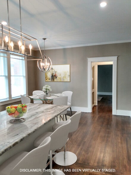 Kitchen - Breakfast area - Disclaimer: this picture has been virtually staged. - 285 Hawthorne St