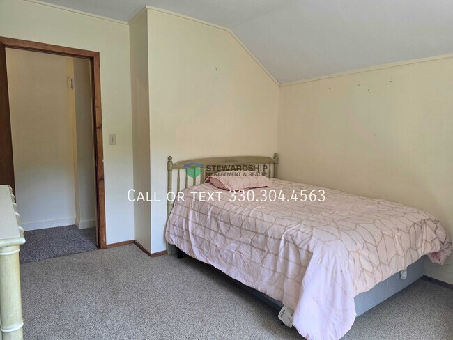Building Photo - 16276 Johnson Hill Rd