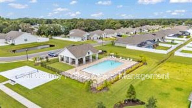 Building Photo - 1095 Woodland Oaks Dr