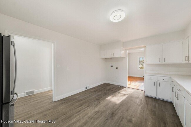 Building Photo - 146 NY-28