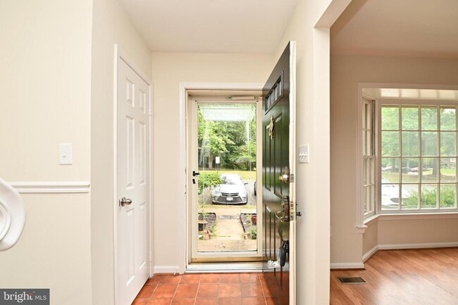 Building Photo - 8991 Omega Ct
