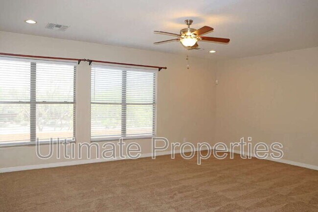 Building Photo - 25806 N 50th Glen