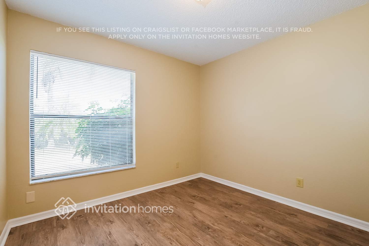 Building Photo - 1978 Fireside Ct