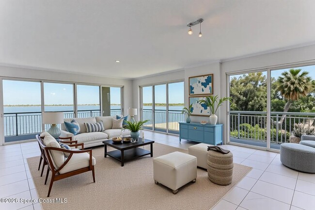 Building Photo - 1465 S Harbor City Blvd