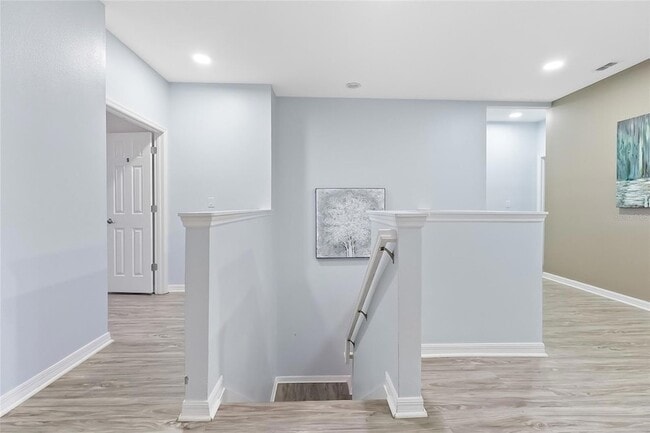Building Photo - 4445 Shiva Loop