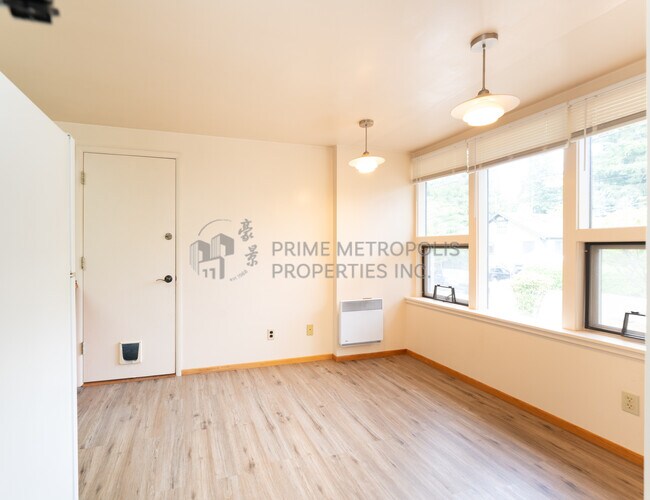 Building Photo - 9117 25th Ave NE