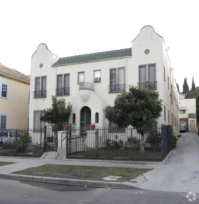 Building Photo - 122-124 1/2 S Westmoreland Ave