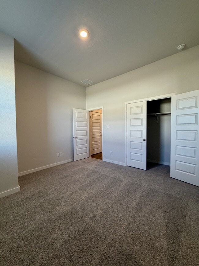 Building Photo - 14427 Inspiration Pt