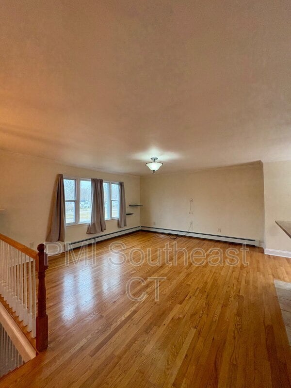 Building Photo - 49 Deer Ridge Rd