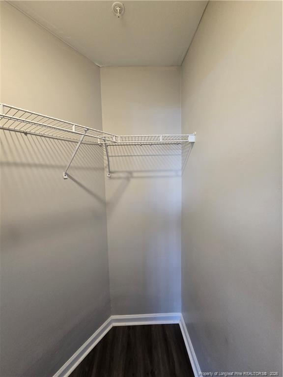 Building Photo - 267 Waterdown Dr