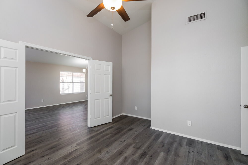 Building Photo - 4243 E Balsam Ave