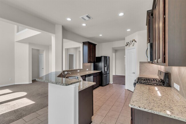 Building Photo - 13313 Suntail Ct