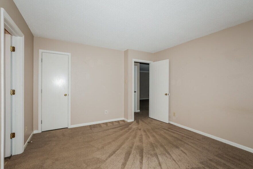 Building Photo - 7756 Mistflower Ln