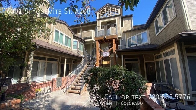 Building Photo - 6001 S Yosemite St