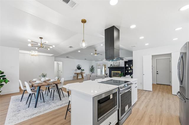 Building Photo - 423 Provincetown Ln