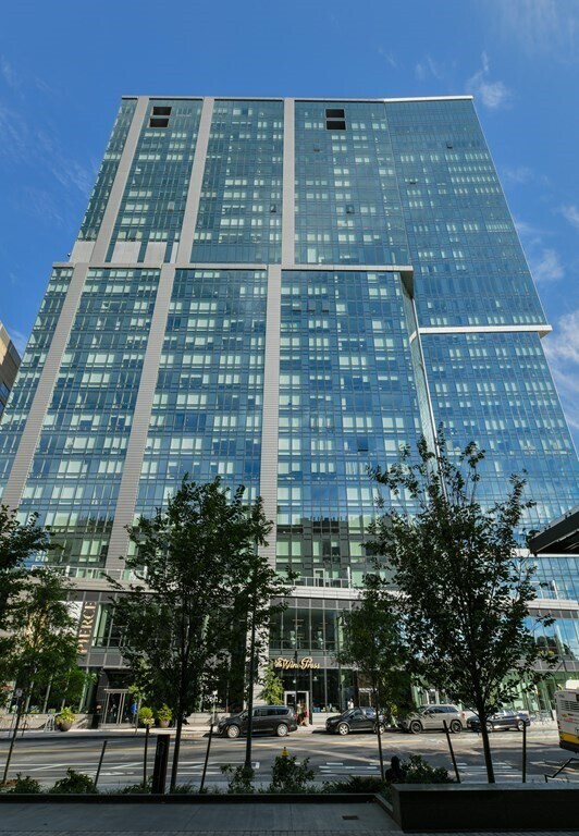 Building Photo - 188 Brookline Ave