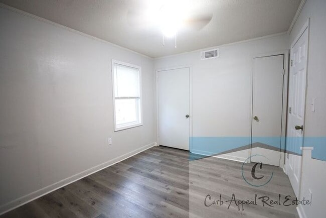 Building Photo - 2 bed / 1 bath apartment in Trumann - HUD accepted!!