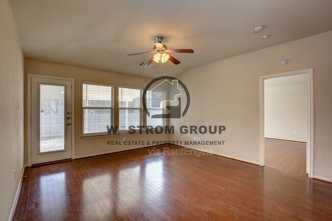 Building Photo - 8821 Highland Orchard Dr