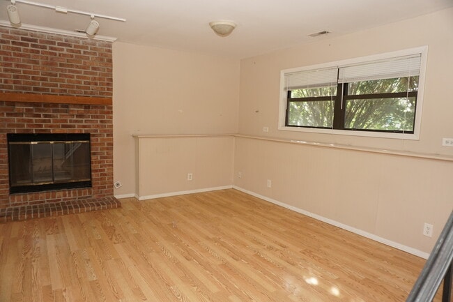 Building Photo - 3055 Timber Hill Ln