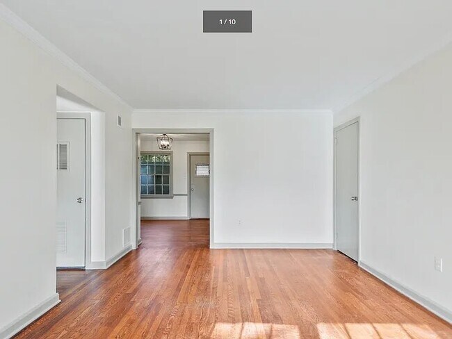 Primary Photo - 236 E 60th St