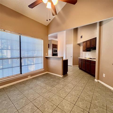 Building Photo - 205 Sunset Dr