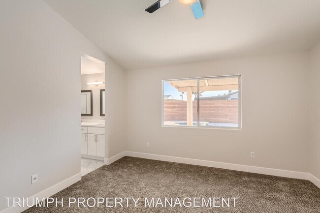 Building Photo - 4 br, 2.5 bath House - 4622 Califa Drive