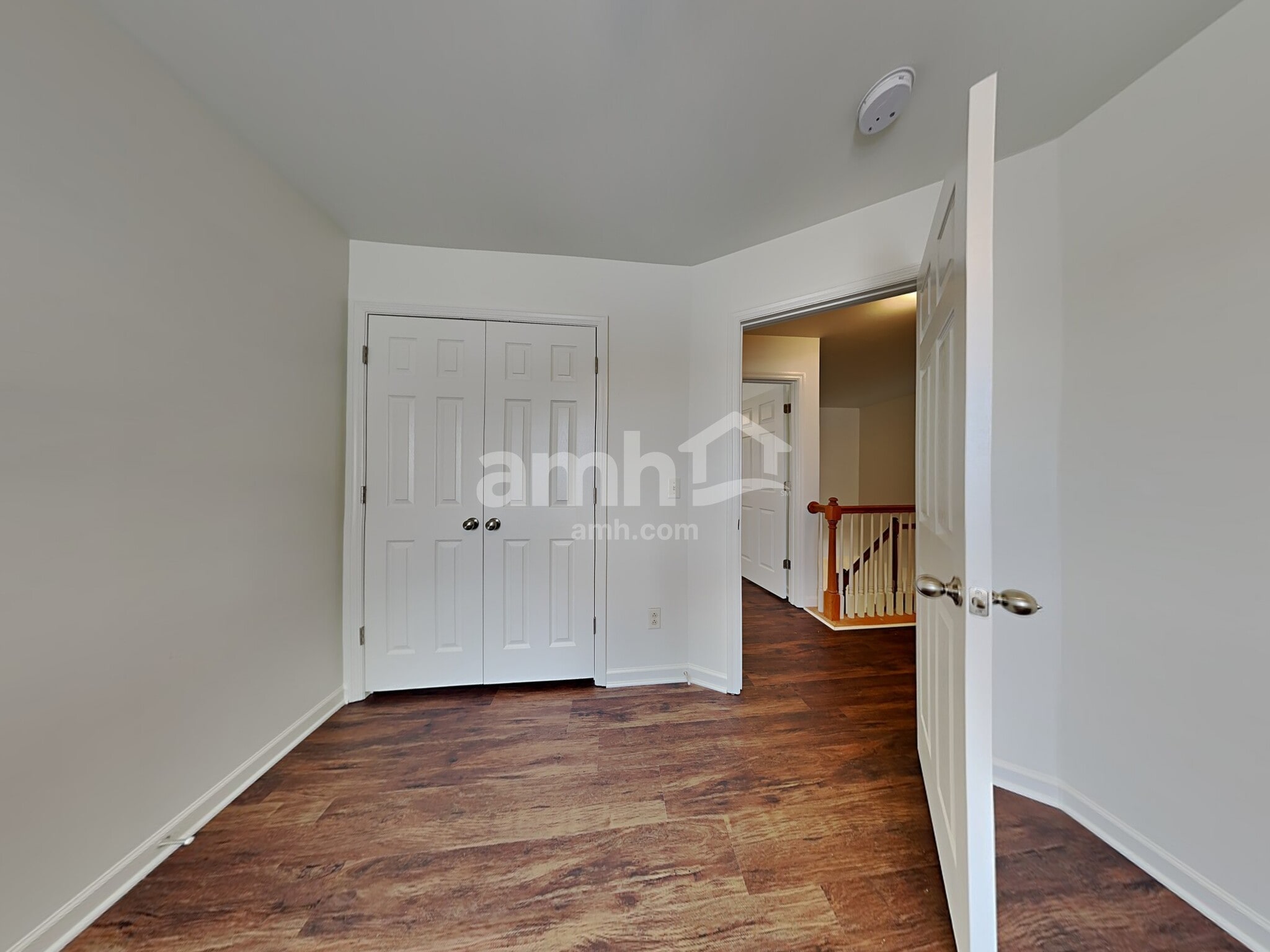 Building Photo - 105 Meadow Crest Ct
