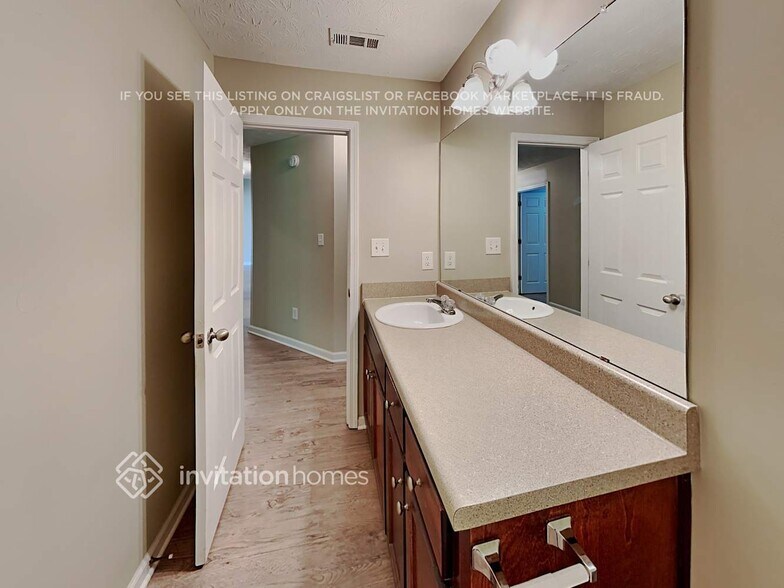 Building Photo - 81 Kimbell Farm Dr