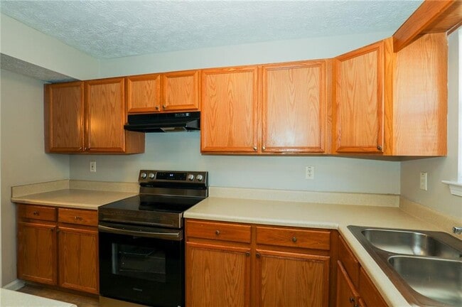 Building Photo - 6546 Wellington Chase Ct