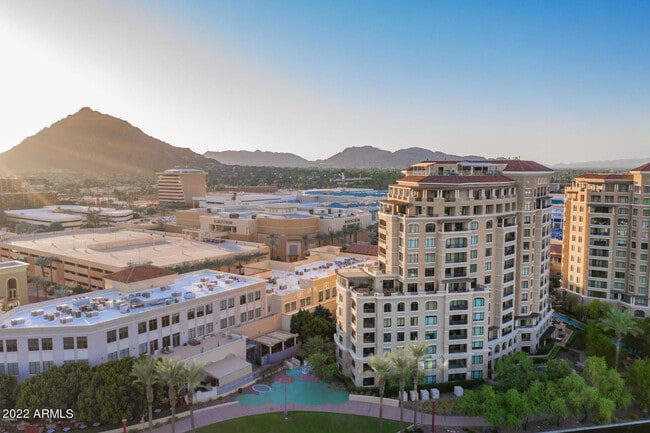 Building Photo - 7181 E Camelback Rd