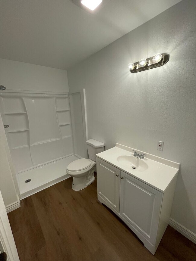 Building Photo - Amazing Home in Rexburg Idaho!