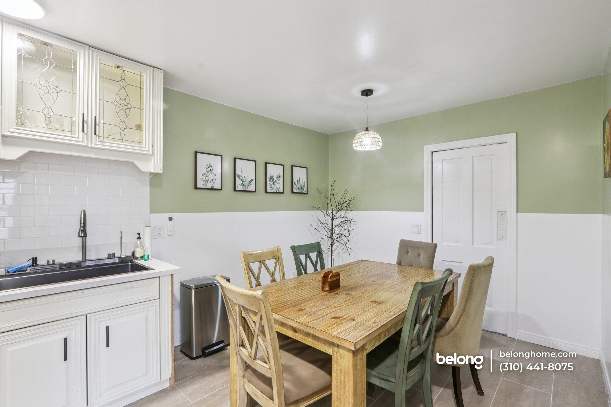 Building Photo - 522 Westminster Ave