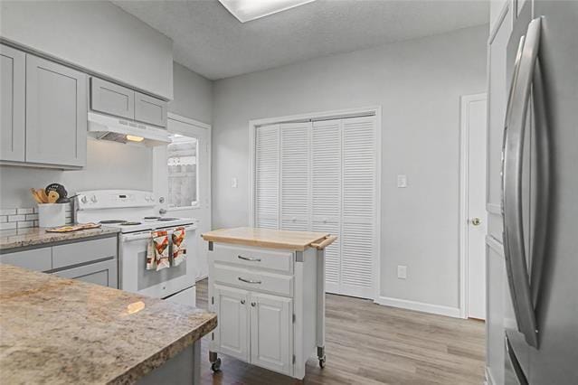 Building Photo - 718 Argone Ct