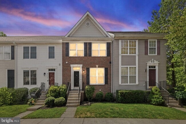 Building Photo - 45537 Lake Haven Ter