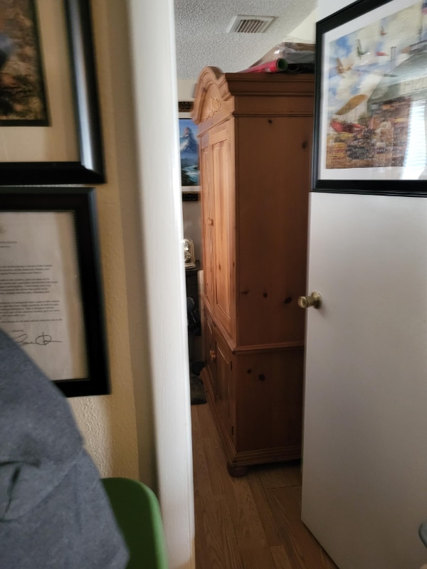 Building Photo - 403 Cedar Ridge Ct