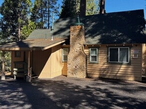 Building Photo - Mountain Cabin in Twain Harte