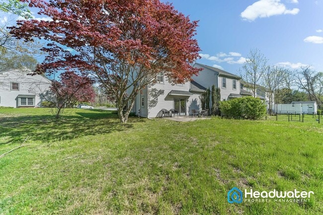 Building Photo - House for Rent in Coatesville