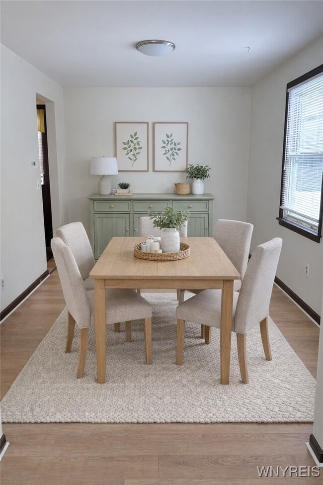 Building Photo - 431 Kaymar Dr