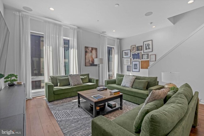 Building Photo - 3121 Sunrise Walk